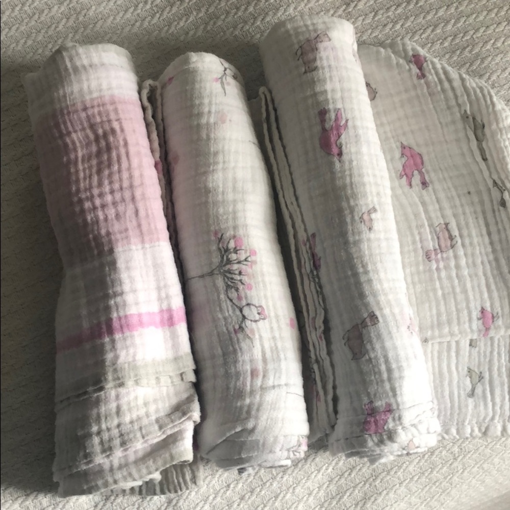 aden + anais swaddle blankets (pink, white, gray)